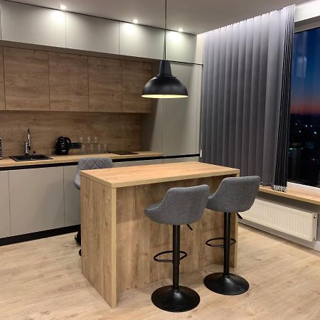 Apartment Near The Airport Boryspil Bagian luar foto