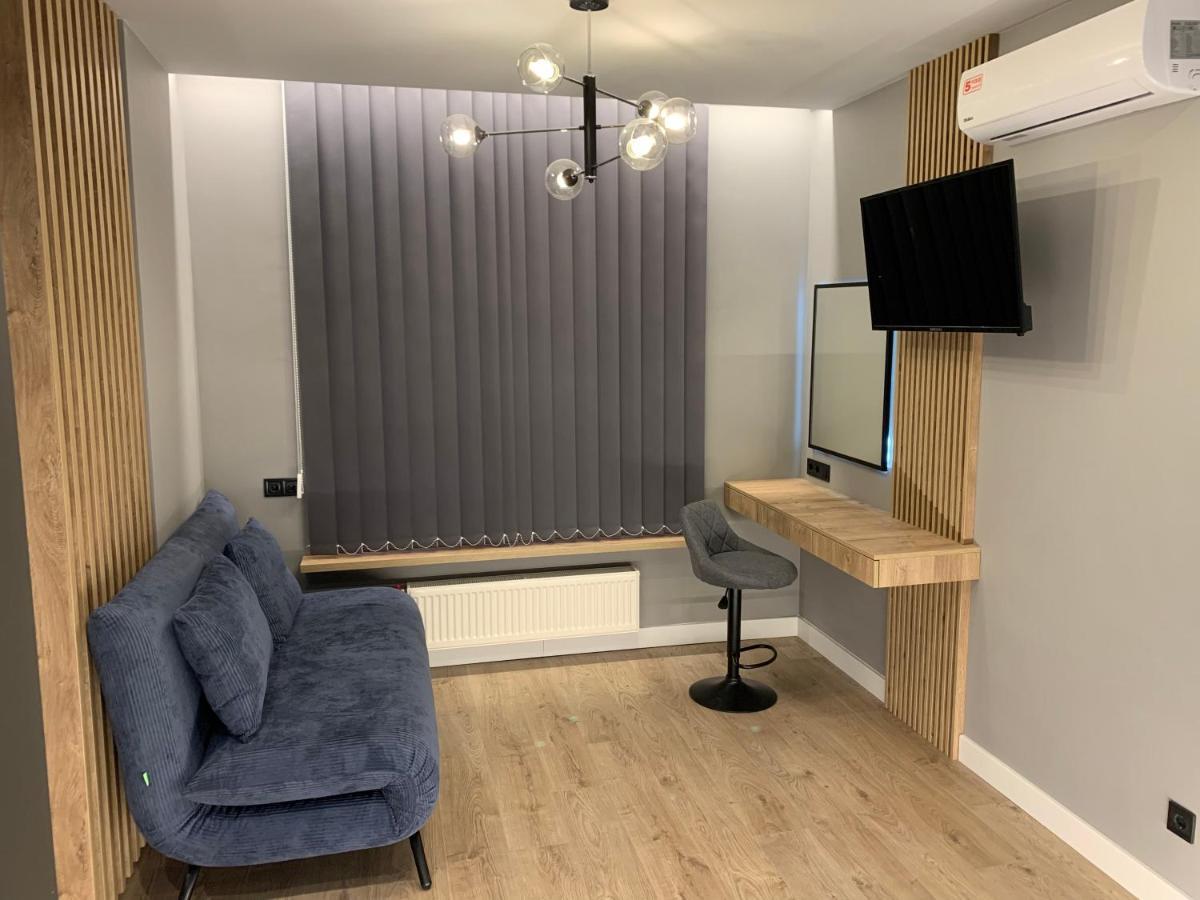 Apartment Near The Airport Boryspil Bagian luar foto