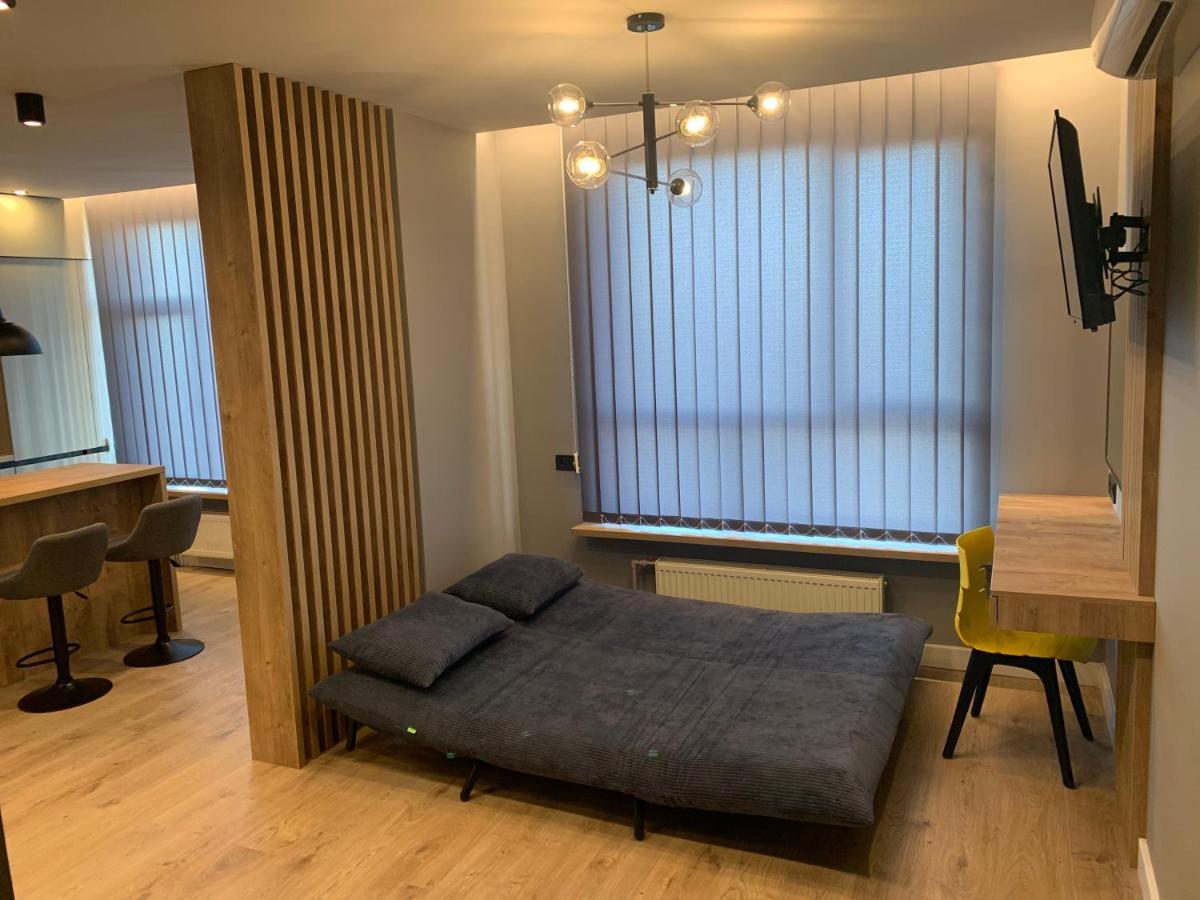 Apartment Near The Airport Boryspil Bagian luar foto