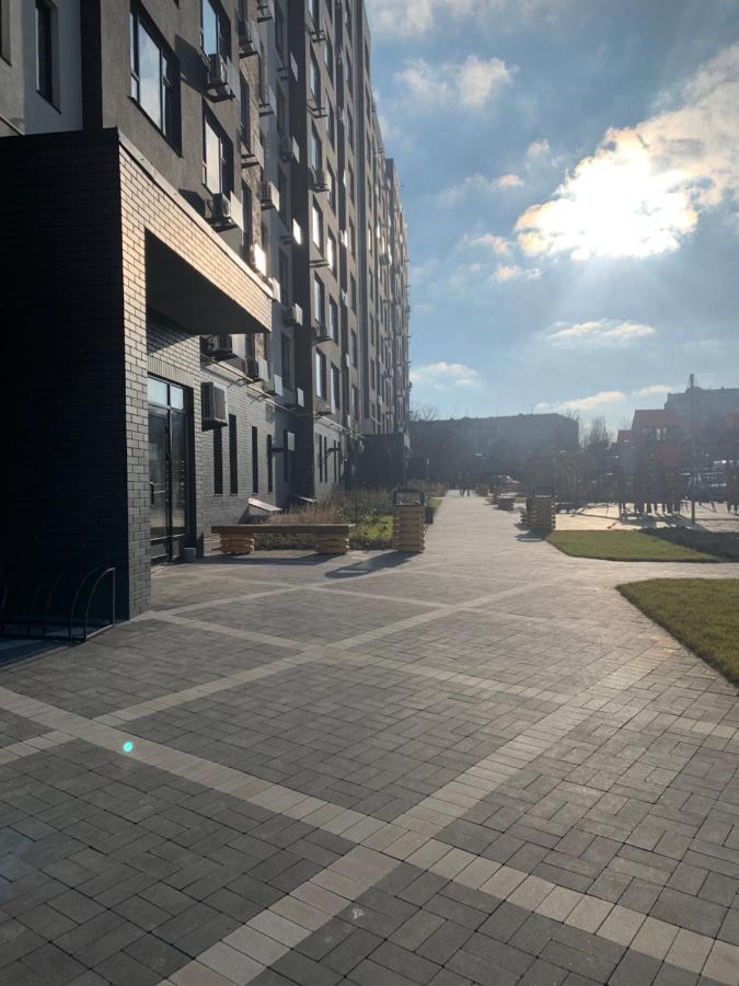 Apartment Near The Airport Boryspil Bagian luar foto
